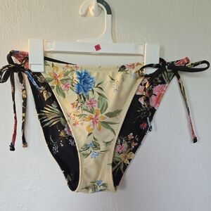 Shade & Shore Floral Reversible Bikini Bottoms - Pale Yellow & Black